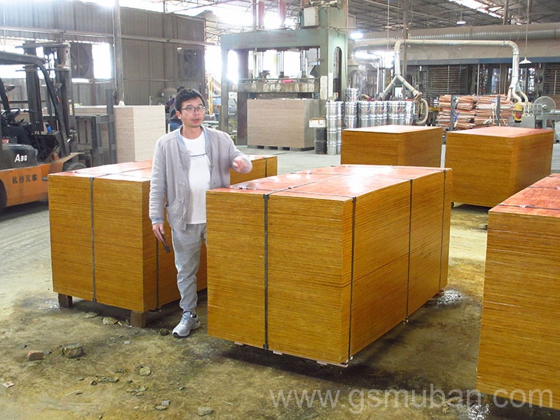 周轉(zhuǎn)次數(shù)超過十次的建筑模板長什么樣? 周轉(zhuǎn)次數(shù)超過十次的建筑模板長什么樣?